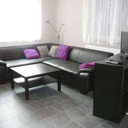 With 2 Bedrooms Holiday home Torgelow am See