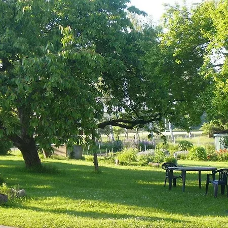 With 2 Bedrooms Σπίτι διακοπών *